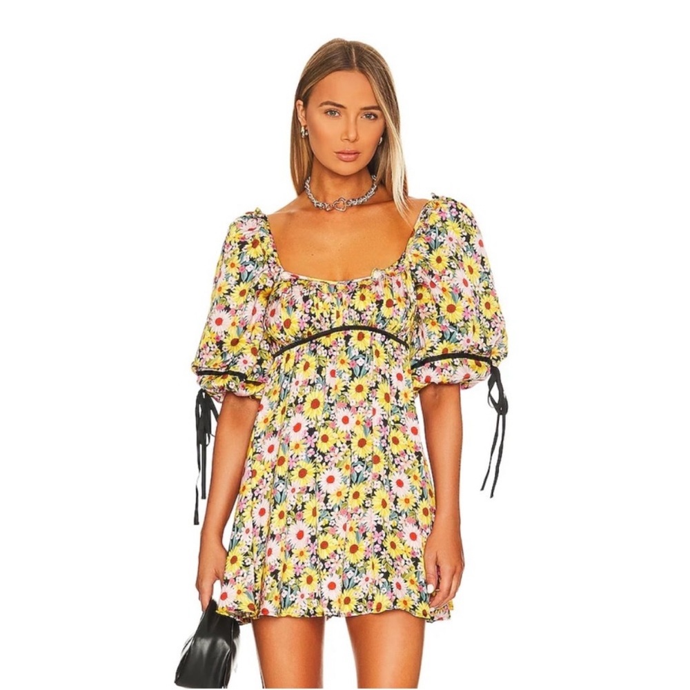 $218 NWT Yellow Floral For Love & Lemons “Sylvia” Mini Dress Sz S Small